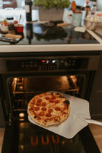 Load image into Gallery viewer, Aluminum Pizza Peel
