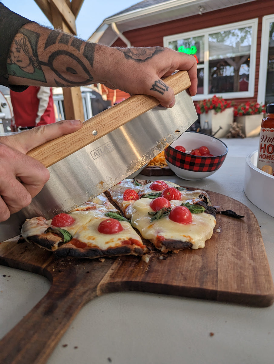 Rockin' the Pizza Cutter Rocker- The Best Option for pizza cutting ...