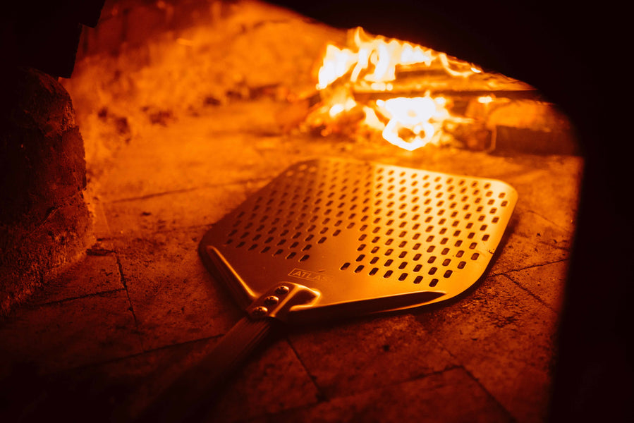 Benefits of a Perforated Pizza Peel